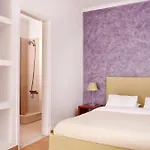 Hotel Manos Small World 3*