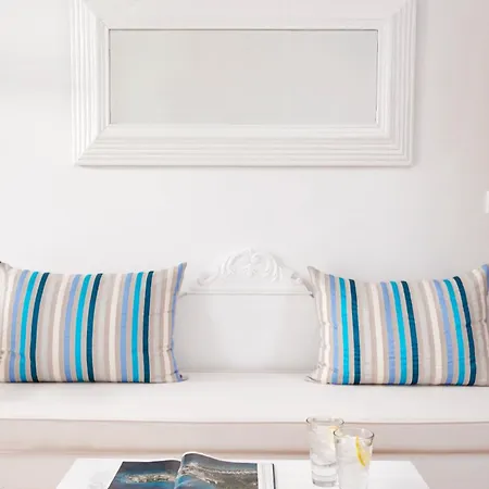 ホテル マノス スモール ワールド