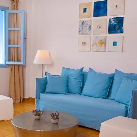 マノス スモール ワールド フィロステファニ