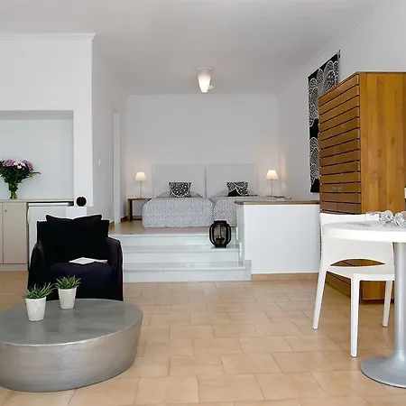 マノス スモール ワールド 3* フィロステファニ