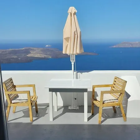 ホテル マノス スモール ワールド フィロステファニ