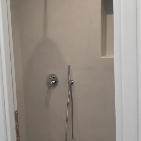 Manos Small World Hotel