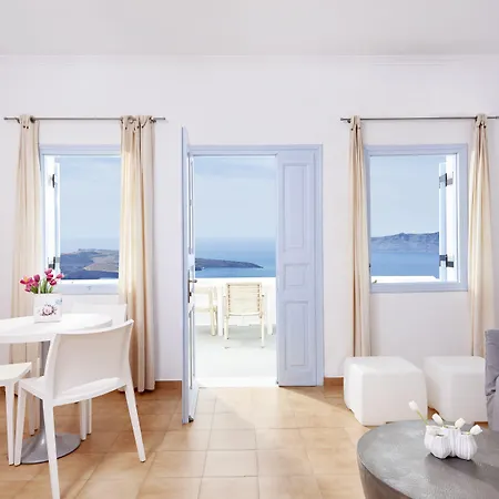 Manos Small World 3* Firostefani